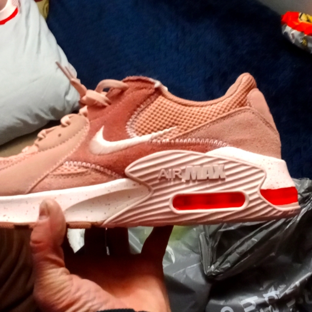 Nike air